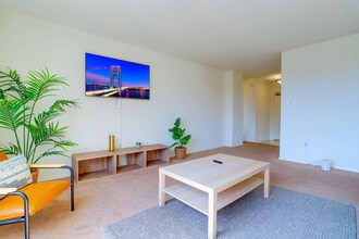 1600 S Eads St in Arlington, VA - Building Photo - Building Photo