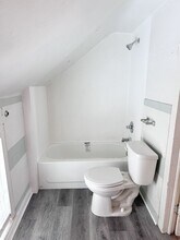 443 Quimby St NE in Grand Rapids, MI - Building Photo - Building Photo