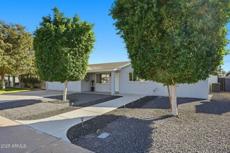 7921 E Willetta St in Scottsdale, AZ - Building Photo - Building Photo