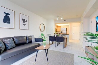 550 14th Rd S in Arlington, VA - Building Photo - Building Photo