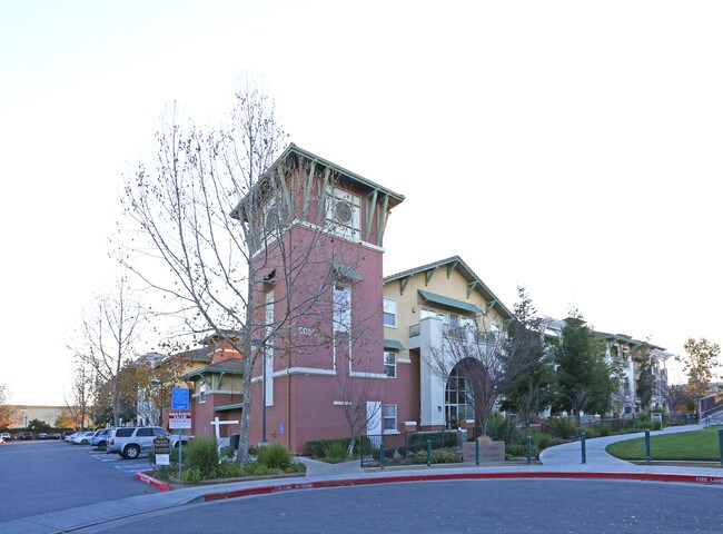 Oaks at Almaden Senior Apartments in San Jose, CA - Building Photo - Building Photo