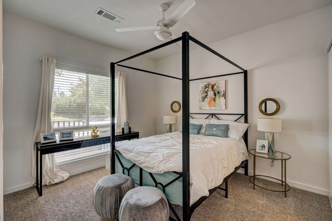 Level Apartments in Oklahoma City, OK - Building Photo - Building Photo