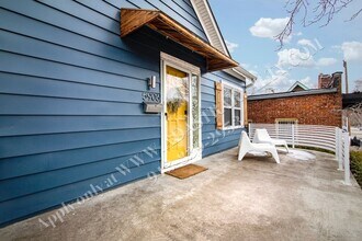 5906 Holmes St in Kansas City, MO - Building Photo - Building Photo