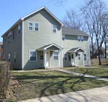 357 Greenwich St, Unit 6 in Valparaiso, IN - Building Photo