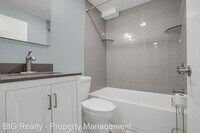 324 Hermit St photo'