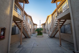 Seahorse in San Diego, CA - Building Photo - Building Photo