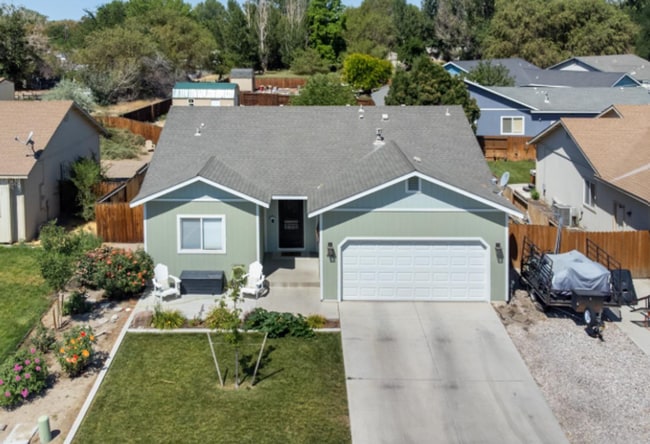 property at 404 Settler Dr