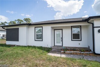 13363 Drysdale Ave in Port Charlotte, FL - Building Photo - Building Photo