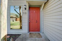 1917 Augusta Dr photo'