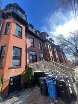 61 Adams St, Unit #3 in Somerville, MA - Building Photo