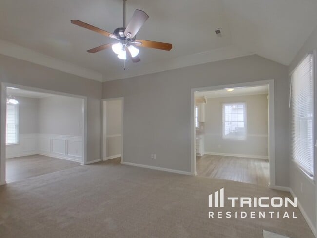 7325 Fallow Ln in Charlotte, NC - Building Photo - Building Photo