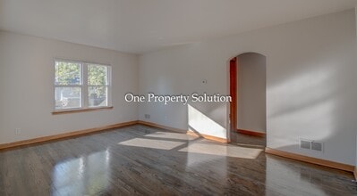 700 E 36th Ave in Gary, IN - Building Photo - Building Photo