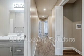 2905 S Harvard Ave in Independence, MO - Building Photo - Building Photo