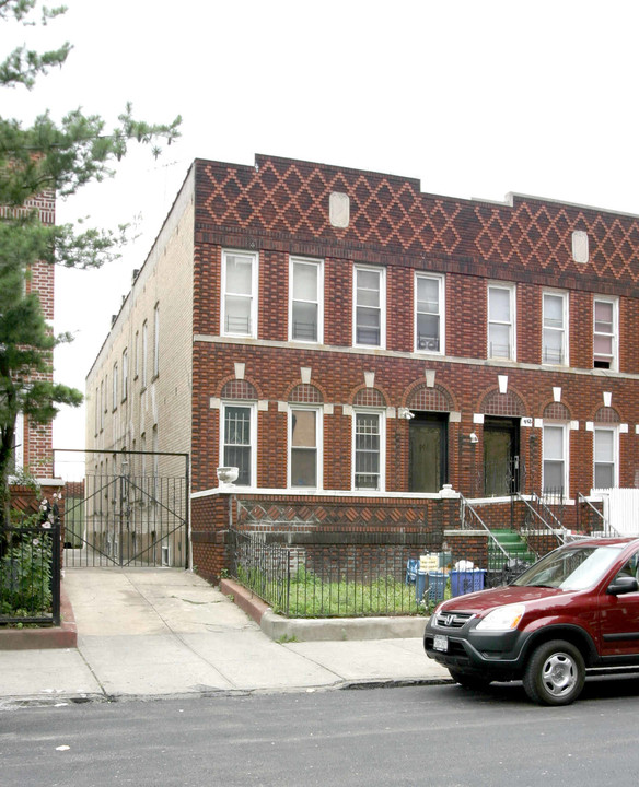 996 Carroll St in Brooklyn, NY - Building Photo