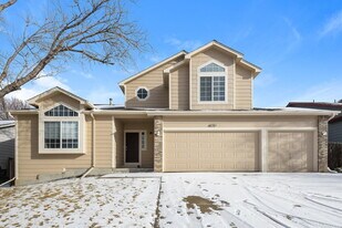 4074 S Kirk Ct in Aurora, CO - Building Photo