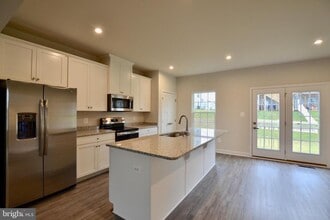 30 Quebec Ct in Falling Waters, WV - Building Photo - Building Photo