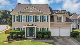 501 Middlebrooke Trce in Canton, GA - Building Photo