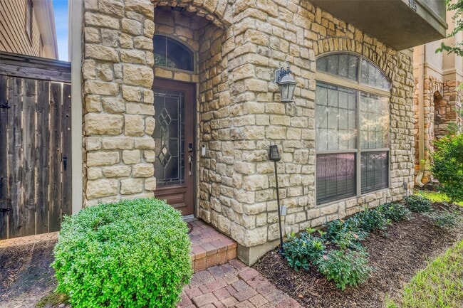 9113 Creekstone Lake Dr in Houston, TX - Building Photo - Building Photo