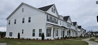 1727 Prospect Wy in Conyers, GA - Foto de edificio - Building Photo