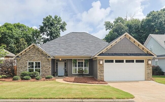 property at 1537 Magnolia Way