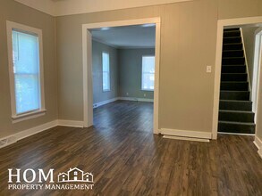 322 E Humphrey St in Lake Crystal, MN - Foto de edificio - Building Photo