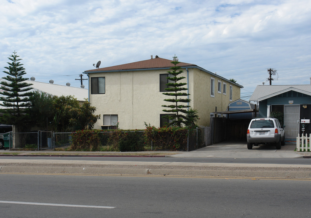 3118-3124 Fairmount Ave in San Diego, CA - Building Photo