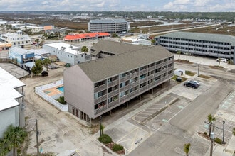 Garden City Guest House in Murrells Inlet, SC - Building Photo - Building Photo