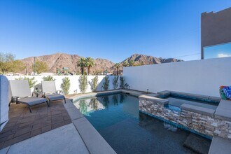 53445 Eisenhower Dr in La Quinta, CA - Building Photo - Building Photo