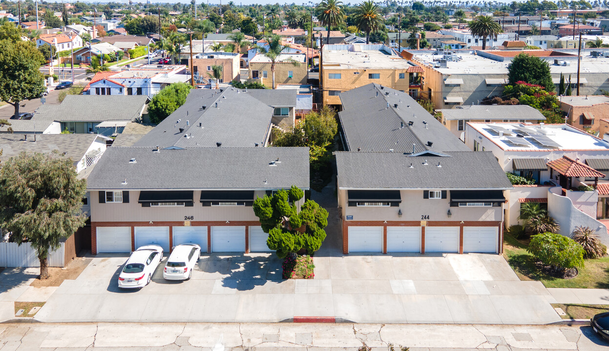 244-246 Coronado Ave in Long Beach, CA - Building Photo