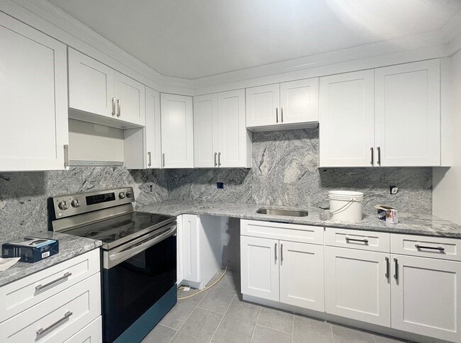 117 Cottage St, Unit 4F