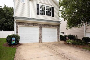 312 Pieris Dr in Canton, GA - Building Photo