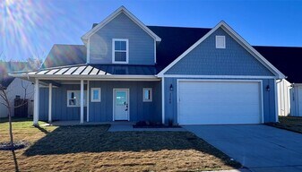 2200 Salina Cir in Brazos Bend, TX - Building Photo