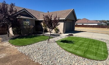 300 1st St in Cottonwood, CA - Building Photo - Building Photo