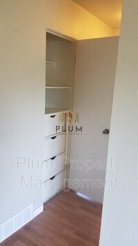 726 Stephens Ave photo'