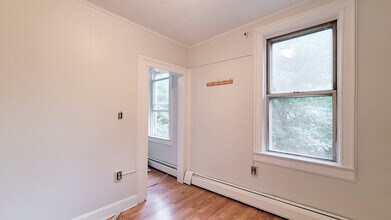 298 Newark Ave in Jersey City, NJ - Building Photo - Building Photo
