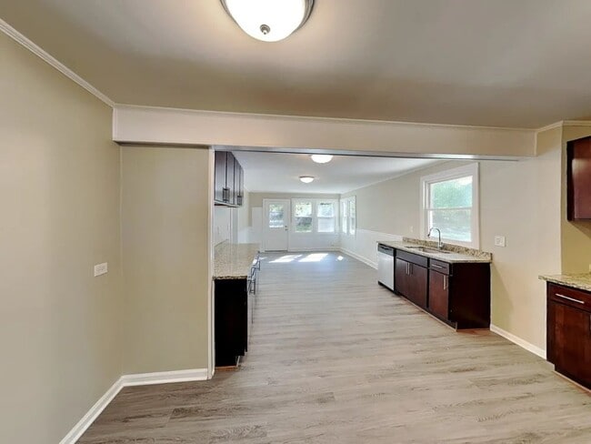 915 W 59th St in La Grange, IL - Building Photo - Building Photo