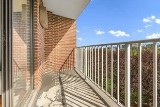 131 Coolidge Ave, Unit #420 in Watertown, MA - Building Photo - Building Photo