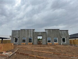 103 Cardinal St in Mission, TX - Building Photo