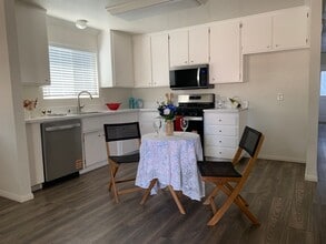 1113 Cherry Ln in Tehachapi, CA - Building Photo - Building Photo