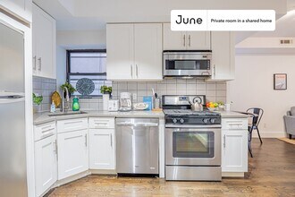 Room in Shared 2.0 bed/1 bath home in Brooklyn, NY - Foto de edificio - Building Photo