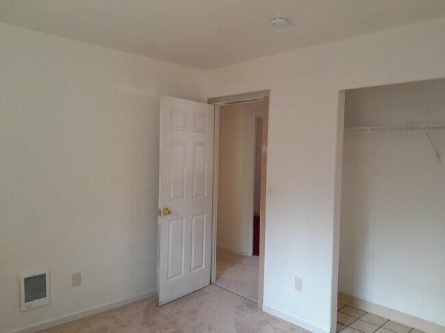 402 Mineral Ave, Unit 9 in Troy, MT - Building Photo - Building Photo