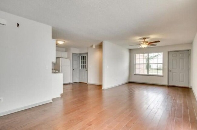 1105 Mockingbird Ln in Northport, AL - Building Photo - Building Photo