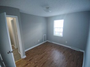 36 Duiguid Dr in Lynchburg, VA - Foto de edificio - Building Photo