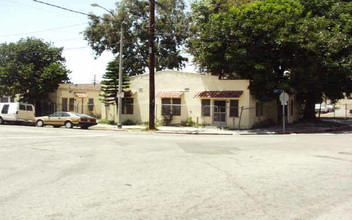 401 S Union Ave in Los Angeles, CA - Building Photo - Building Photo