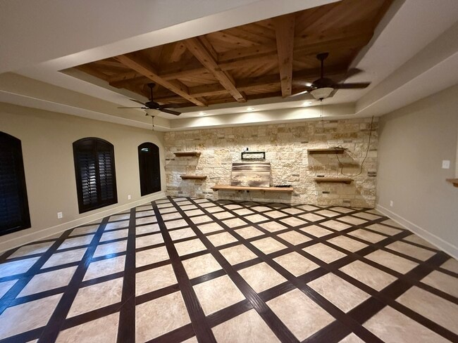 1596 Wildwood Trl Blvd in Kingsville, TX - Building Photo - Building Photo