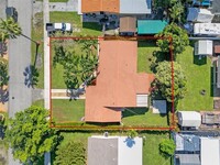 5490 W 8th Ln, Unit 405C in Hialeah, FL - Building Photo - Building Photo