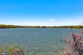 19479 N Snow Hill Manor Rd in Lexington Park, MD - Building Photo - Building Photo