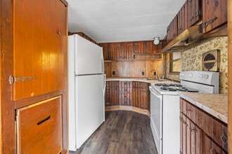 4220 State Rd J in Fulton, MO - Building Photo - Building Photo