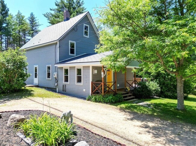 property at 760 West Side Rd