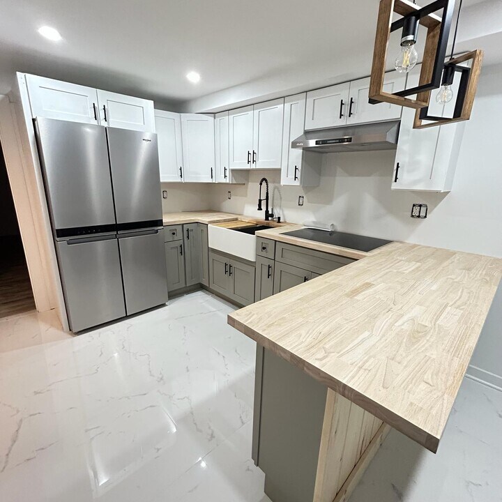 211 Elaine Ter in New Haven, CT - Building Photo